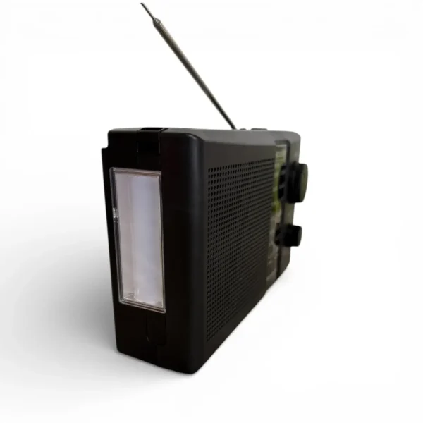RADIO BOSSNEY BSR8033S